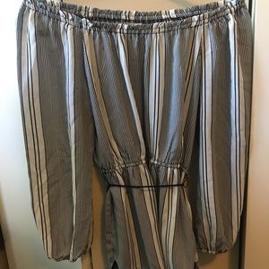 Urban outfitters OTS b&w stripped romper